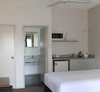 MT WELLINGTON MOTEL