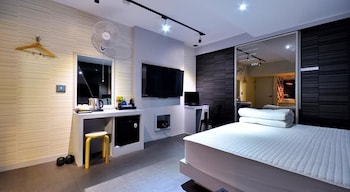 VOV MOTEL