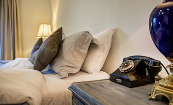 EL CIELO 1BRM PENTHOUSE PRIVATE ROOF SLEEPS 3