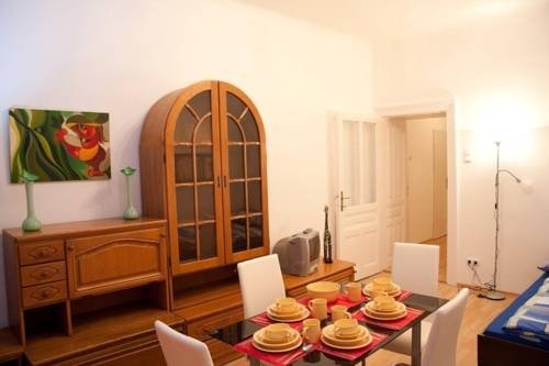 FERIENAPARTMENTS RANDHARTINGERGASSE 12