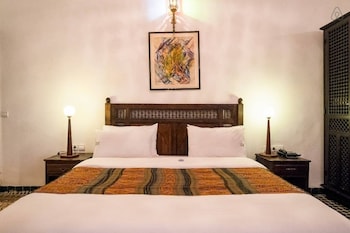 PALAIS BATHA
