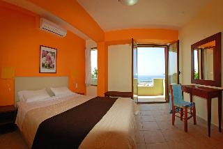 AGNANTI SUITES