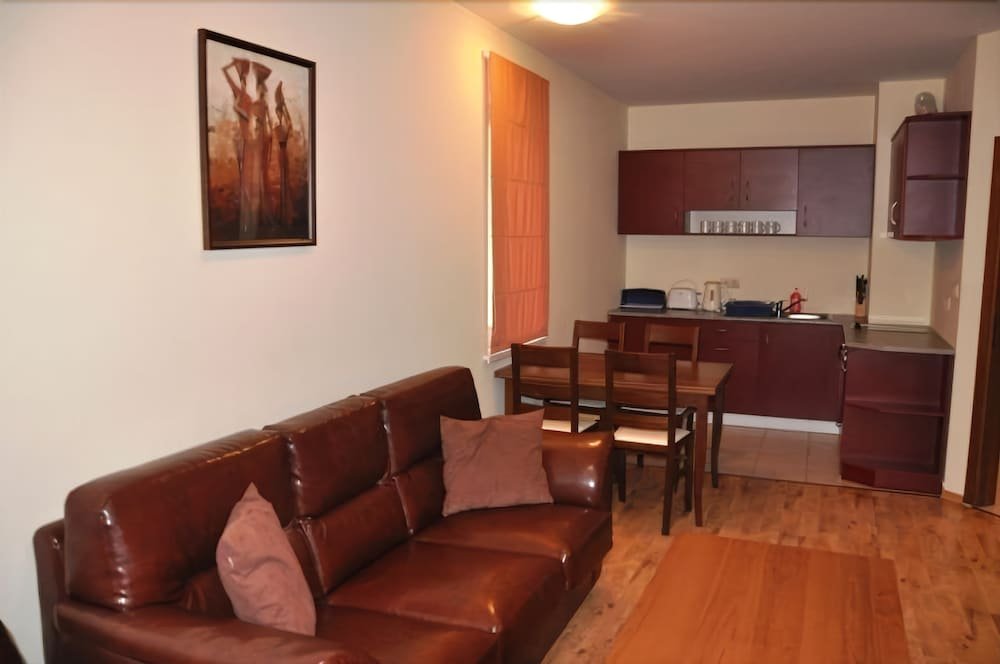 ROYAL PLAZA APARTMENTS