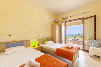 LOUKIA LUXURY APARTMENTS
