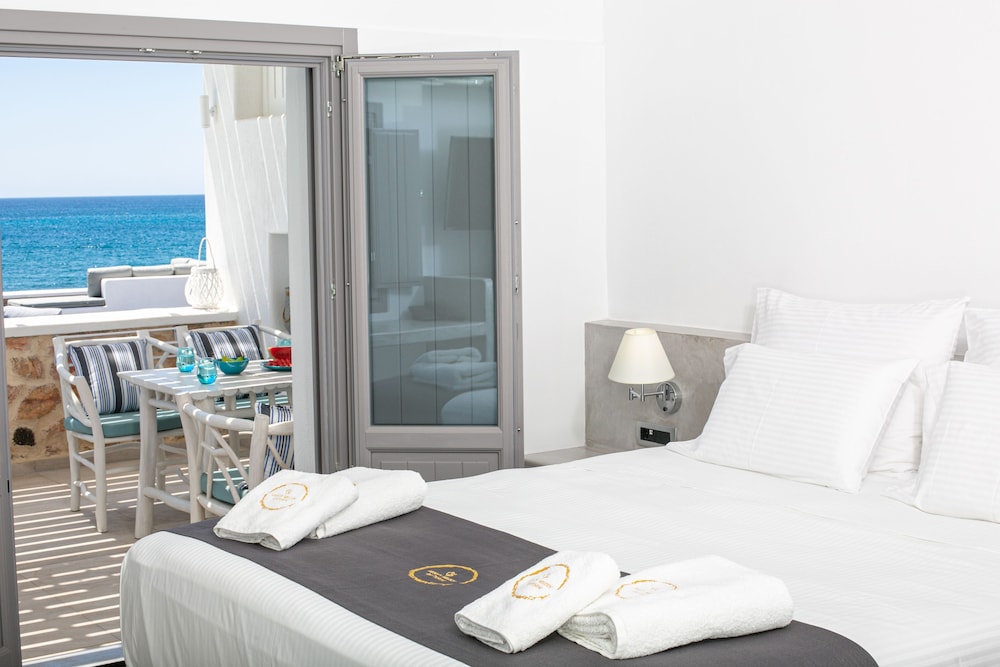 AEGEAN MELODY SUITES