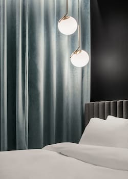 H HOTEL