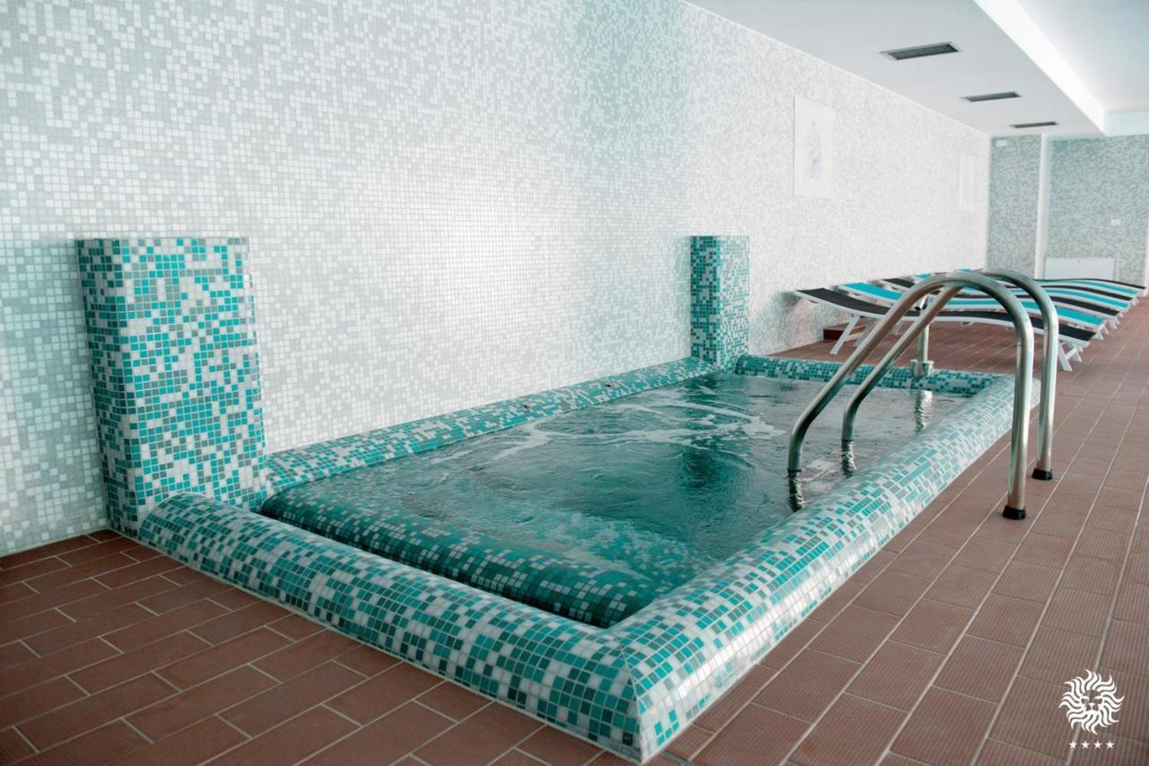 LEON HOTEL & SPA