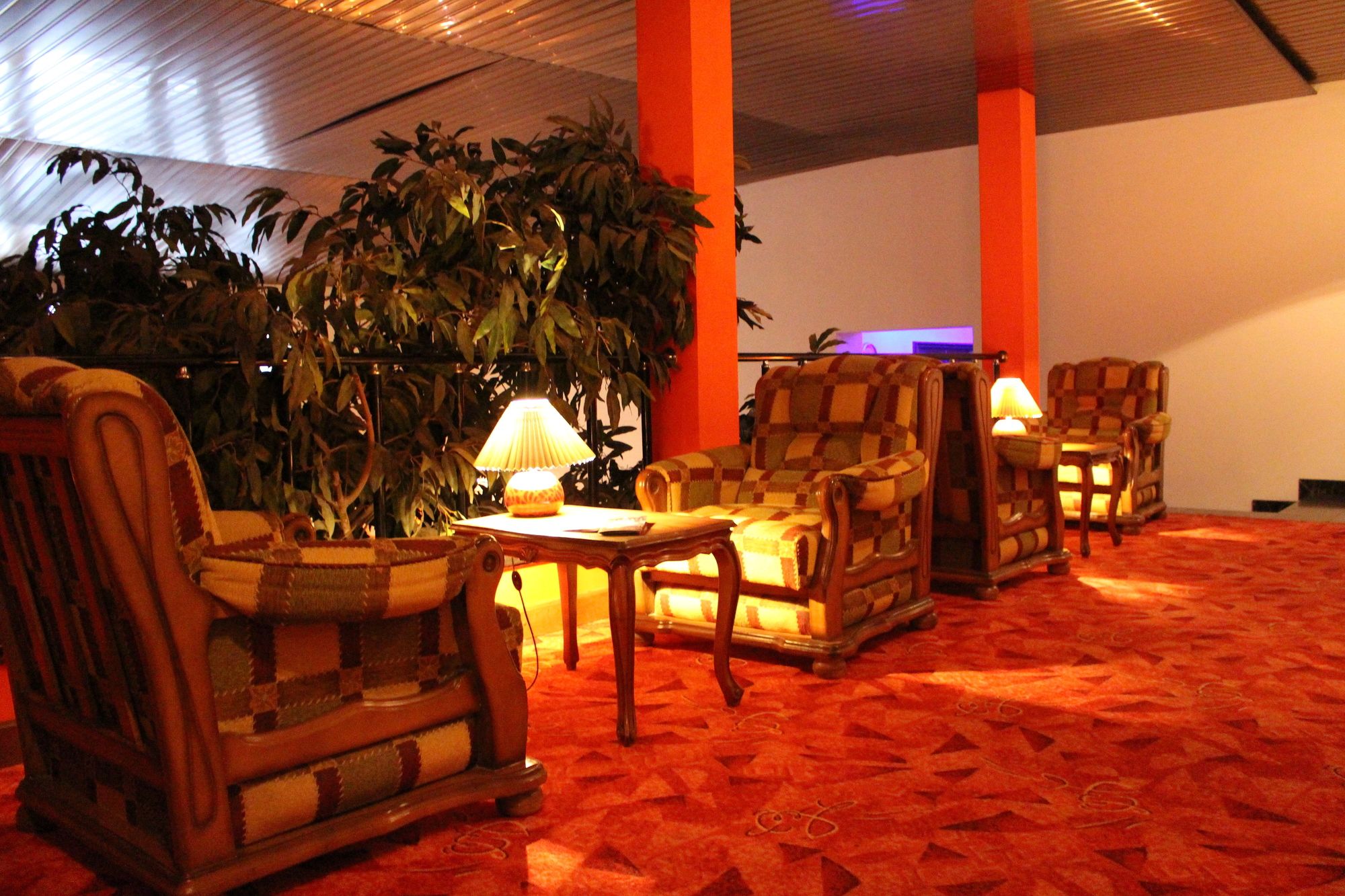 NO PROBLEM HOTEL AT GLINKA STREET