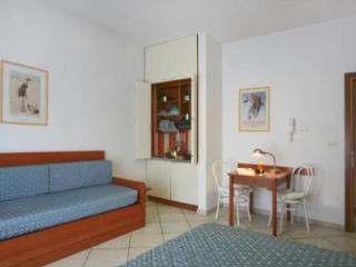 RESIDENCE GIRASOLI