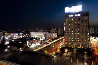HOTEL LANDMARK