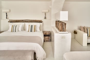 MYSTIQUE, A LUXURY COLLECTION HOTEL, SANTORINI