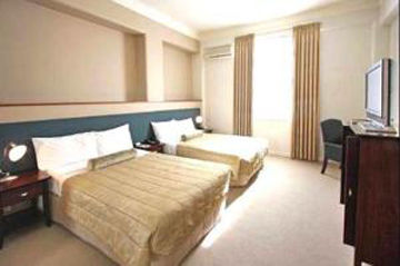 GRAND WINDSOR HOTEL
