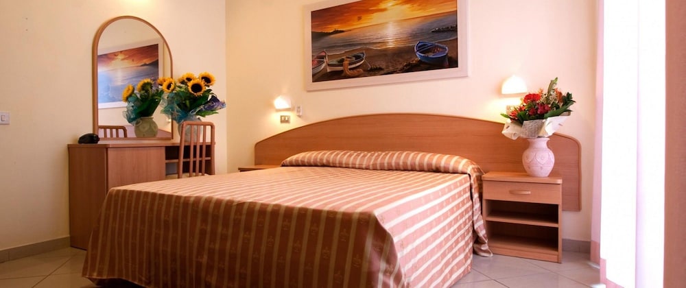 KARIN HOTEL