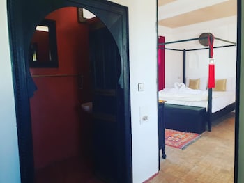 RIAD LALLA MIRA