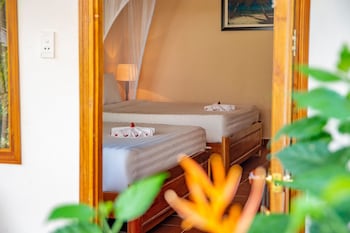 LA CASA RESORT