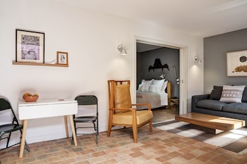 FAZENDA NOVA COUNTRY HOUSE