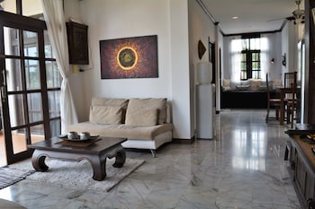 AMINTRA 5 VILLA