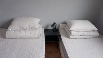 SH GUESTHOUSE - HOSTEL
