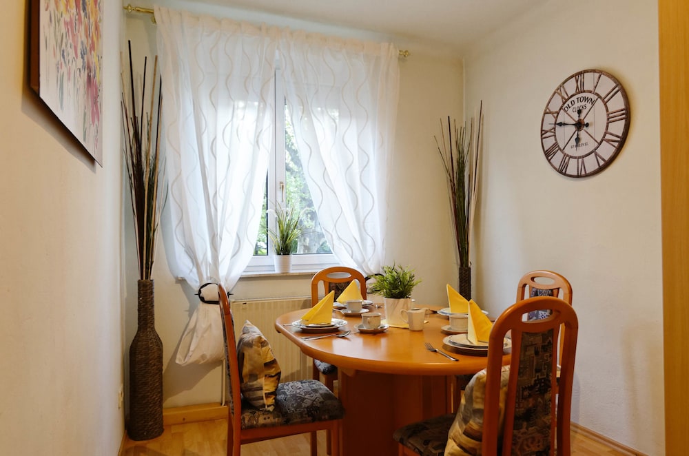 MANU APARTMENT