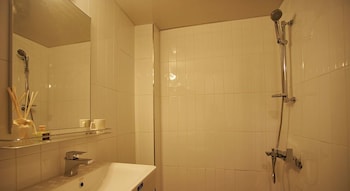 HOTEL HARU