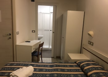 RIVA HOTEL