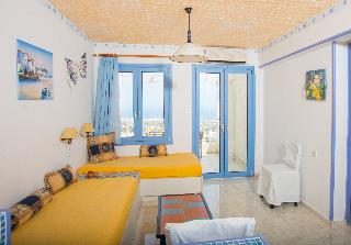 KORIFI SUITES ART HOTEL