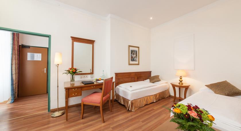 NOVUM HOTEL CRISTALL