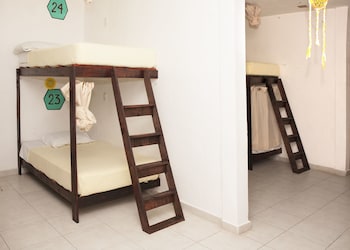 LUCKY TRAVELER HOSTEL - ALL INCLUSIVE
