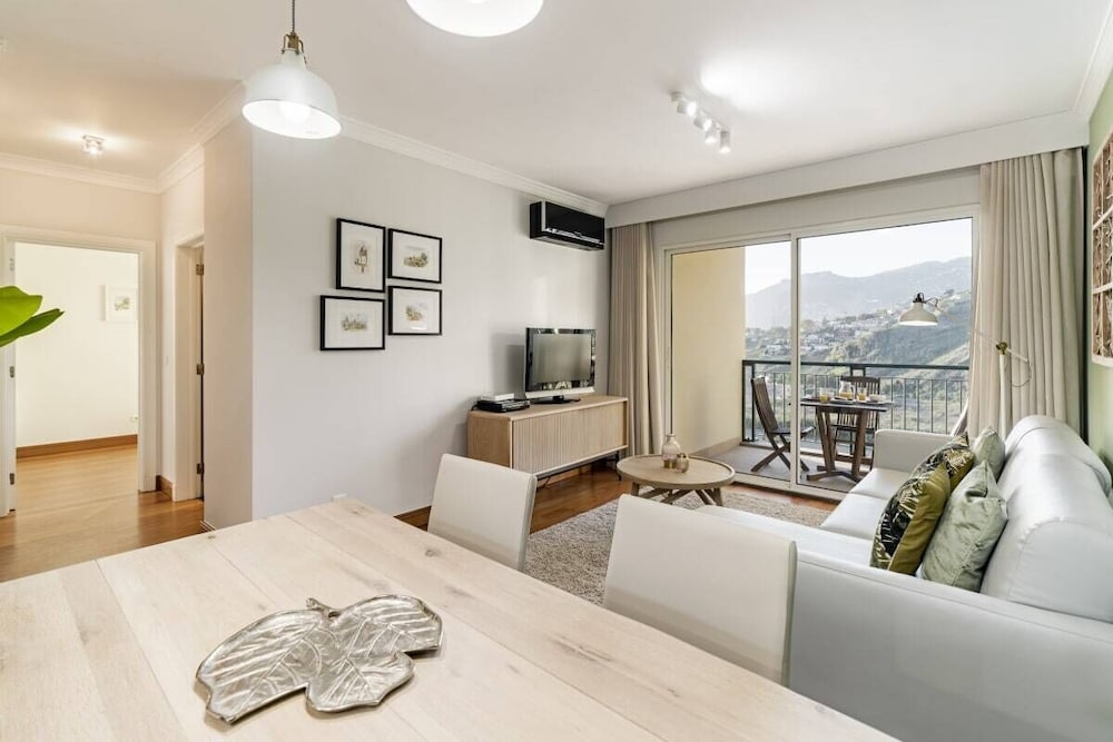 VILA FORMOSA, APARTMENT IN A LUXURY CONDOMINIUM