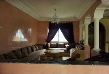 VILLA MOLECHAT