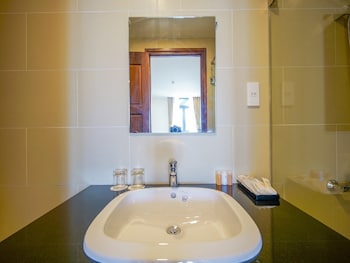 OLA PHU QUOC HOTEL