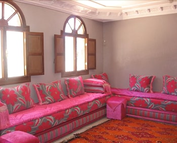 TAMATERT GUEST HOUSE