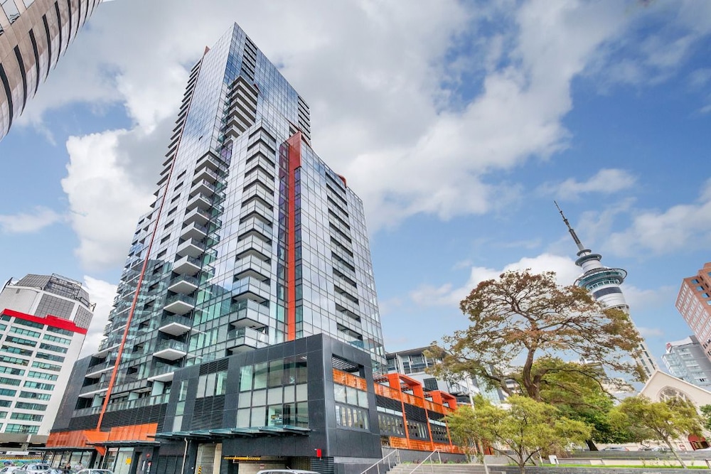 JHT - 1 BRM APARTMENT, SUPERB CENTRAL, NETFLIX TV
