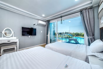 WATER GARDEN RESORT