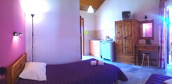 IONIAN BREEZE APARTMENTS
