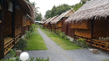 PHUHAYA BAMBOO BUNGALOWS