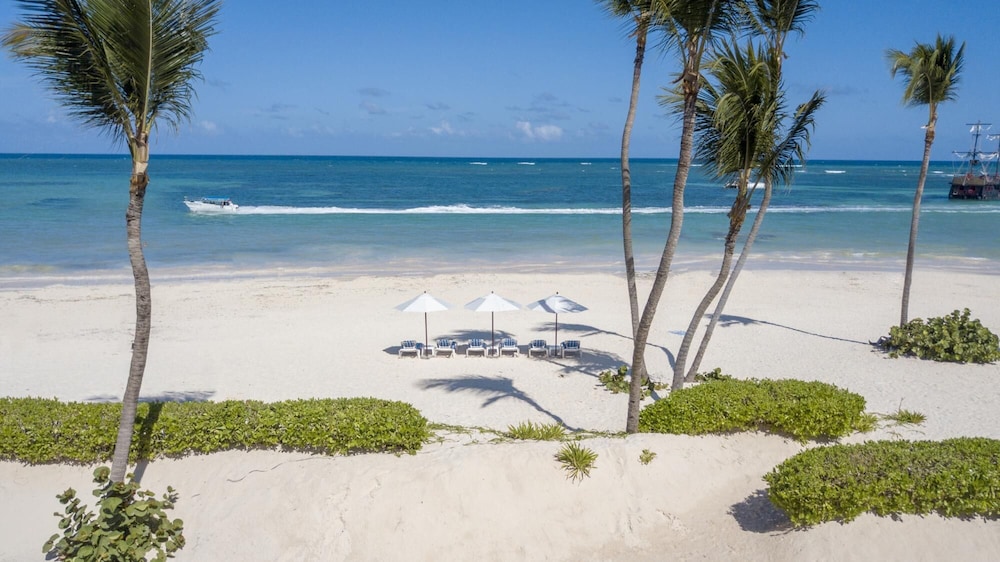 BEACH CONDO W SEA VIEW B-201 COSTA ATLANTICA