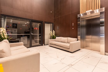 SUN KISSED APARTMENT