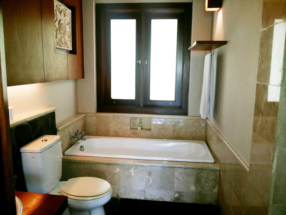 ANAHATA VILLAS AND SPA RESORT