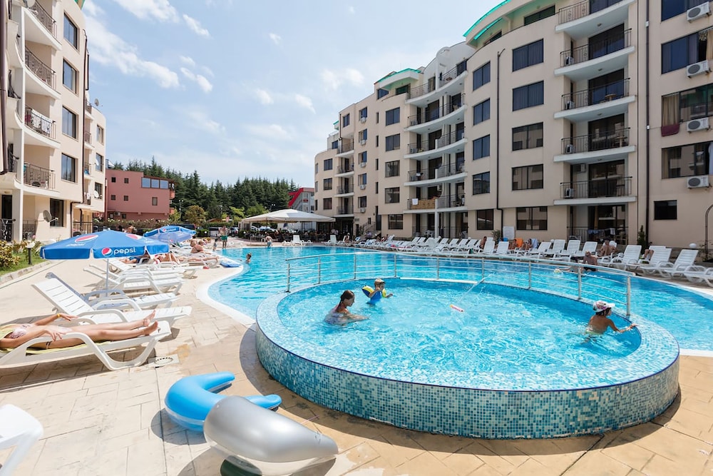 TWO BEDROOM APARTMENT WITH BALCONY