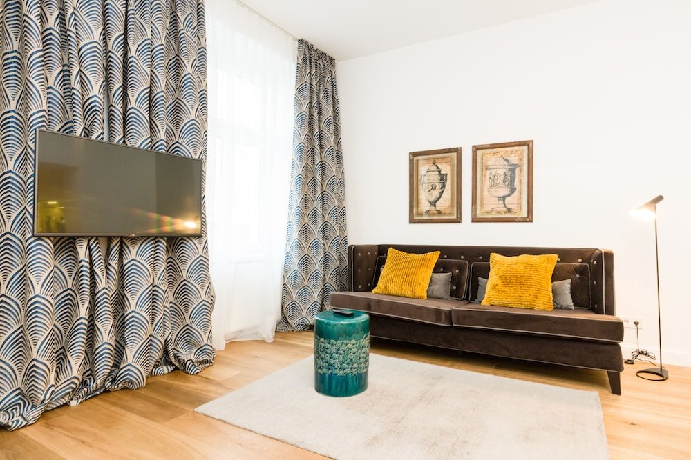 SKY RESIDENCE - BUSINESS CLASS APARTMENTS CITY CENTRE