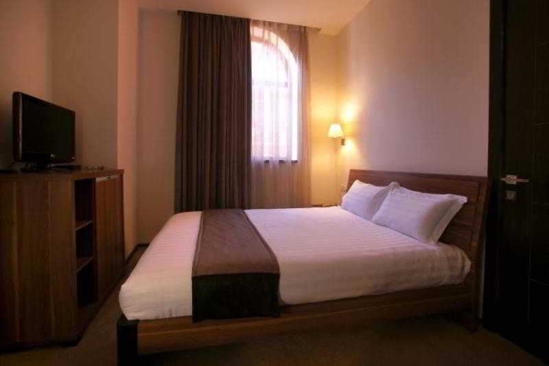 BASS BOUTIQUE HOTEL