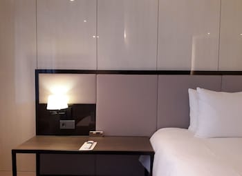 RAMADA SUITES GEOJE