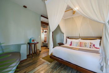 AHAU TULUM