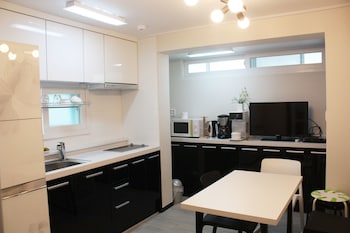 MATHILDA THE GUEST HOUSE - HOSTEL