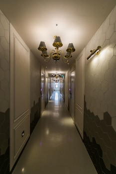 FEBRUARY HOTEL DONGSEONGRO