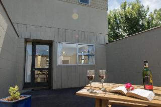 HOWICK MOTOR LODGE