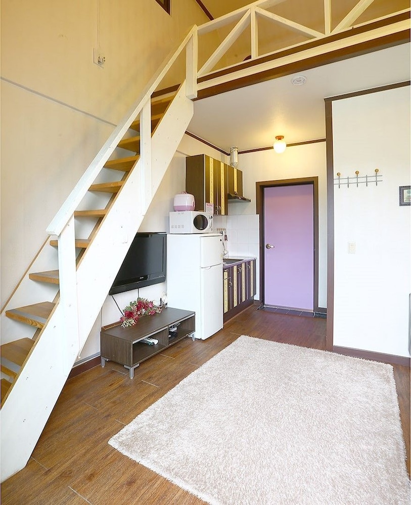 GANGCHON BEAUTIFUL HOUSE PENSION