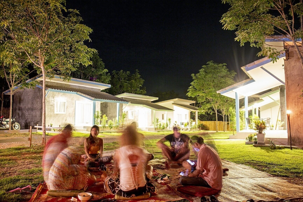 ENDA LANTA BUNGALOWS