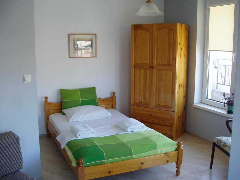 ROMANTIC APARTMENT